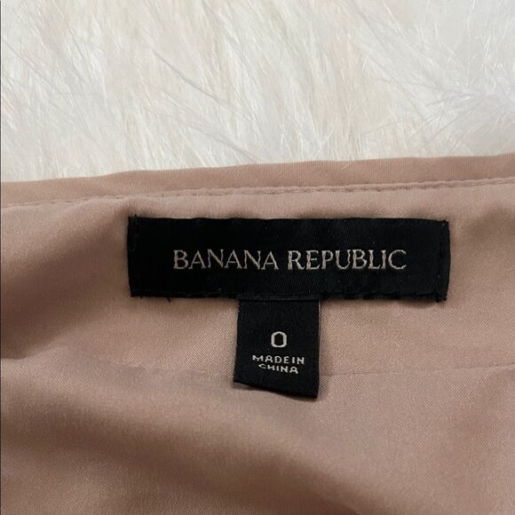 Banana republic slip on mini sequin skirt - Picture 3 of 5